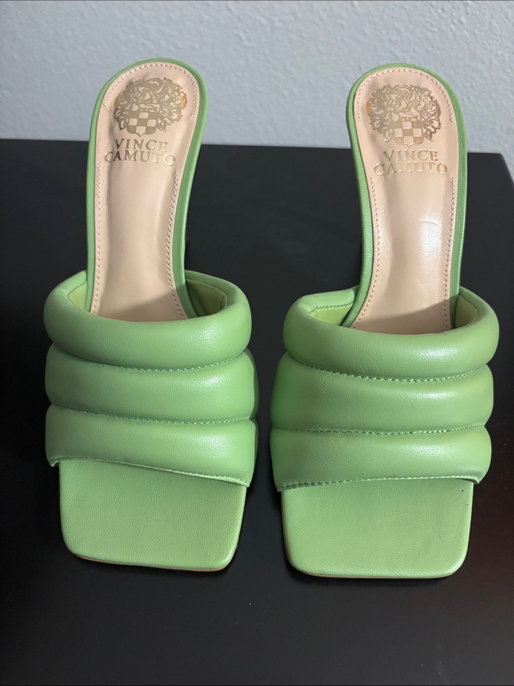 Vince Camuto shoes 7